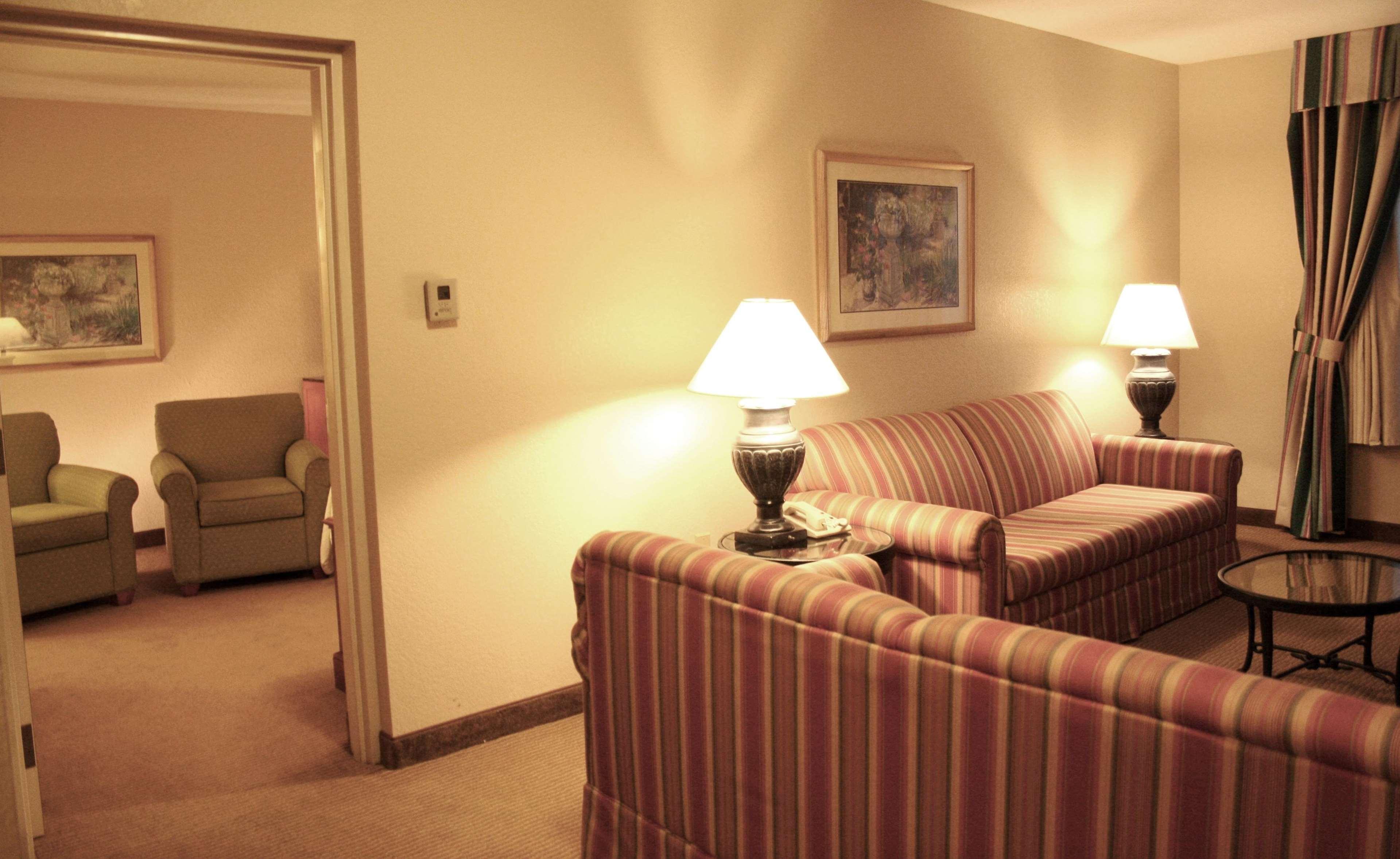 Hilton Garden Inn Tampa North Temple Terrace Room photo